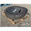 Image 1 : (1) 11R24.5 STEER TIRE W/ (1) PETERBILT MUD FLAP