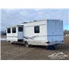 Image 4 : 1997 NEWMAR DUTCH STAR 32 FT. S/A MOTORHOME