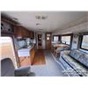Image 9 : 1997 NEWMAR DUTCH STAR 32 FT. S/A MOTORHOME