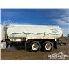 Image 51 : 1995 INTERNATIONAL 9200 T/A  15.9 CUBE WATER TRUCK