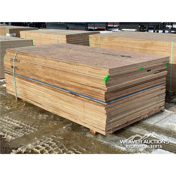 (40) 3/4 IN. X 4 X 8 FT. PLYWOOD