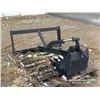 Image 2 : SKID STEER DIGGING BUCKET ATTACHMENT