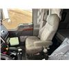 Image 9 : 2007 KENWORTH T800B T/A SLEEPER TRUCK TRACTOR