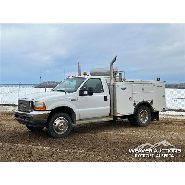 2002 FORD F550 XLT SUPER DUTY S/A SERVICE TRUCK