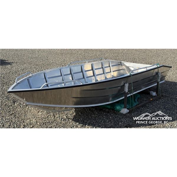 ALUMINUM BOAT