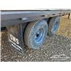 Image 18 : 2001 SWS T/A DUALLY FLAT DECK EQUIPMENT TRAILER