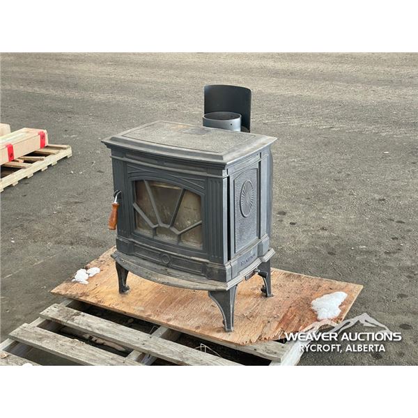 HAMPTON H200 CAST FREE STANDING WOOD STOVE