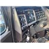 Image 21 : 2011 KENWORTH T800 TRI DRIVE SLEEPER TRUCK TRACTOR