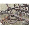Image 8 : ANTIQUE 2 BOTTOM PLOW