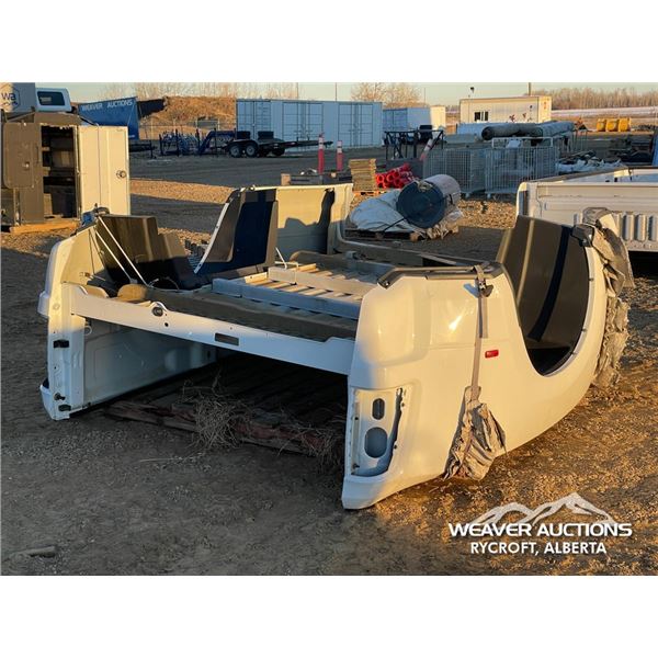 2012 DODGE DUALLY TRUCK LONG BOX