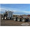 Image 4 : 2005 KENWORTH T800 TRI DRIVE SLEEPER TRUCK TRACTOR