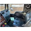 Image 8 : 2005 KENWORTH T800 TRI DRIVE SLEEPER TRUCK TRACTOR