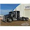 Image 1 : 2013 KENWORTH T800 T/A SLEEPER TRUCK TRACTOR