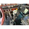Image 24 : 2013 KENWORTH T800 T/A SLEEPER TRUCK TRACTOR
