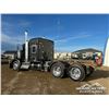 Image 4 : 2013 KENWORTH T800 T/A SLEEPER TRUCK TRACTOR