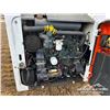 Image 36 : 2010 BOBCAT T300 HIGH FLOW COMPACT TRACK LOADER