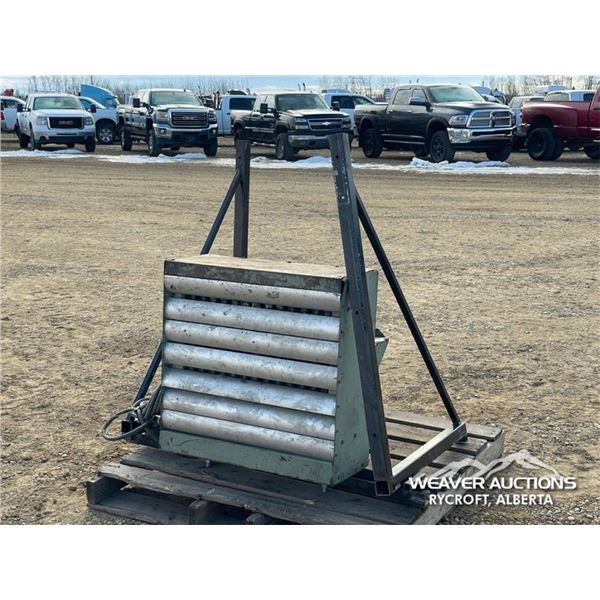 RUFFNECK FAN COOLED HEAT EXCHANGER UNIT