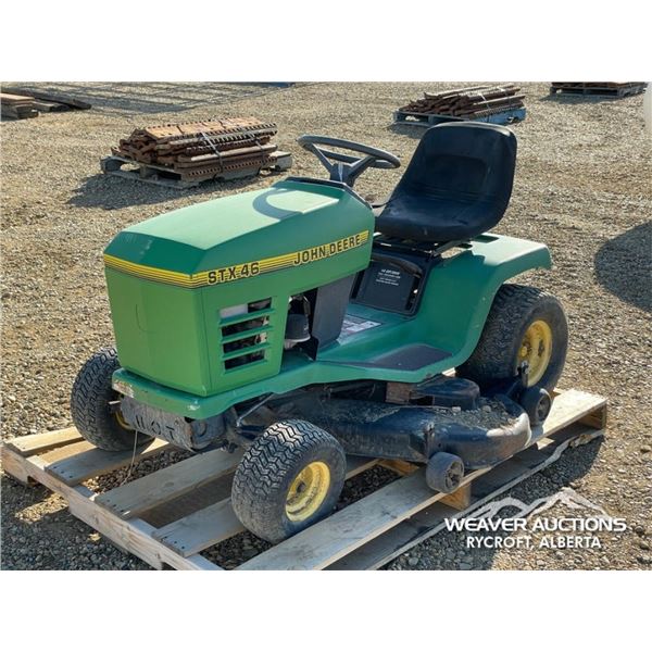 JOHN DEERE STX46 LAWN MOWER