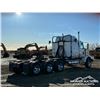 Image 3 : 2013 WESTERN STAR 4900SB TRI DRIVE SLEEPER TRACTOR