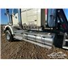 Image 70 : 2013 WESTERN STAR 4900SB TRI DRIVE SLEEPER TRACTOR