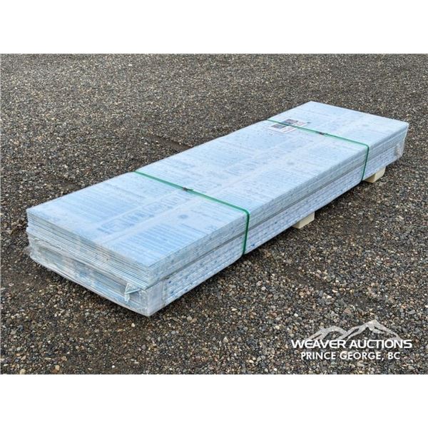 (40) POLYCARBONATE MULTI-WALL  PANE
