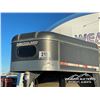 Image 7 : 2002 SOUTHLAND T/A GOOSENECK STOCK TRAILER