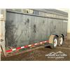 Image 9 : 2002 SOUTHLAND T/A GOOSENECK STOCK TRAILER