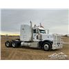Image 2 : 2013 PETERBILT 388 T/A SLEEPER TRUCK TRACTOR