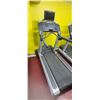 Image 3 : LIFE FITNESS - FLEXDECK SHOCK ABSORBTION SYSTEM TREADMILL- RUNNING CONDITION (NO PUN INTENDE) INCLIN