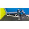 Image 3 : LIFE FITNESS ADJUSTABLE DECLINE ABDOMINAL CRUNCH BENCH