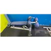 Image 4 : LIFE FITNESS ADJUSTABLE DECLINE ABDOMINAL CRUNCH BENCH
