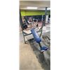 Image 2 : HAMMER STRENGTH OLYMPIC INCLINE BENCH