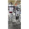 Image 18 : LIFE FITNESS HIP AND GLUTE PRESS