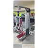 Image 2 : LIFE FITNESS LAT PULL DOWN MACHINE