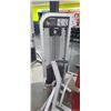 Image 13 : LIFE FITNESS CHEST PRESS