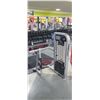 Image 2 : LIFE FITNESS BICEP CURL PRESS