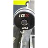 Image 6 : HAMMER STRENGTH RACK WITH SEVEN DIFFERENT IGX CURLED BARBELLS: 20LBS, 60, 70, 80, 90, 100, 110LBS