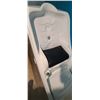 Image 10 : STEAM SAUNA BED - COMES WITH PLASMAFIRE ALPHA V WATER PURIFIER AND OXYGEN TANK - MODEL NUMBER N/A. S