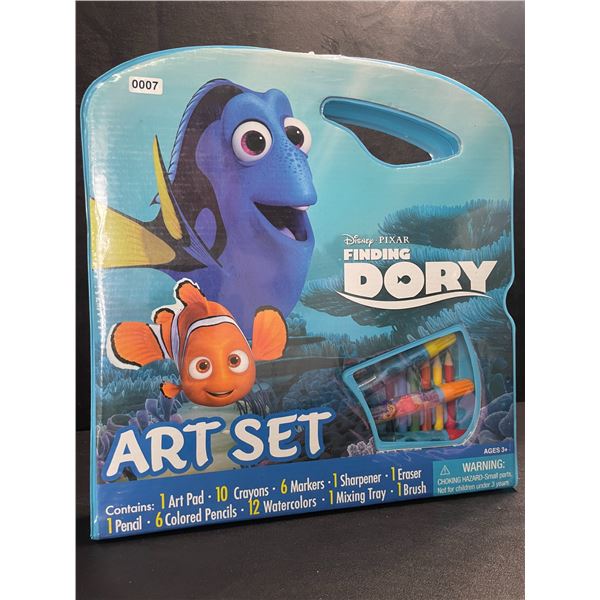 1 Disney Pixar Finding Dory Art Set for Kids - New