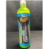 Image 2 : 1 Meguiar's Hybrid Ceramic Liquid Wax (473ml) - Long-Lasting Ceramic Protection Car Wax - New