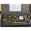 Image 2 : 1 3-Piece Gold Bathroom Towel Rack Set - New