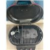 Image 2 : 1 Coleman Roadtrip Portable Tabletop Outdoor Propane Grill - Used