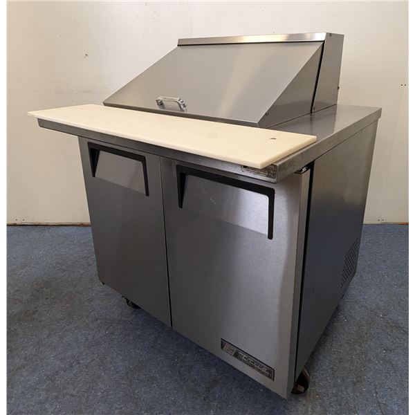 True TSSU-36-12MB 36" Refrigerated Sandwich/Salad Prep Table |3132/R4