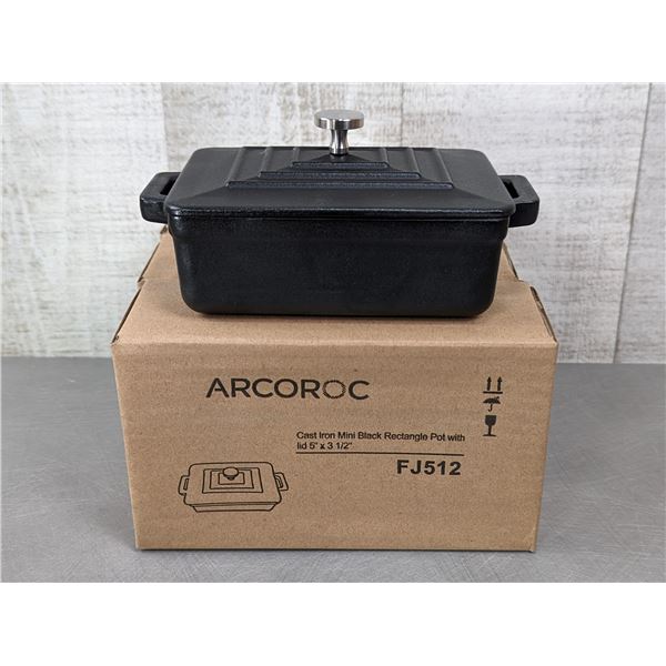 Arcoroc 12oz Cast Iron Dutch Ovens - Lot of 4 |FJ512