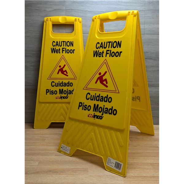 Winco WCS25 Wet Floor Caution Signs - Lot of 2 |RB6/FtB