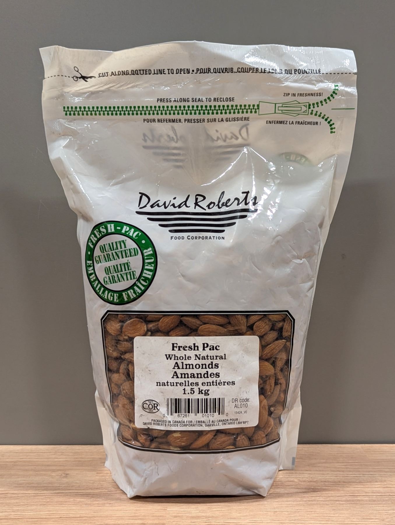 Fresh Pac Label David Roberts Fresh Pac Whole Natural Almonds 1.5kg |Cooler2
