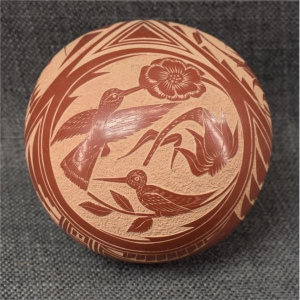 JEMEZ POTTERY SEED JAR (VANGIE TAFOYA)