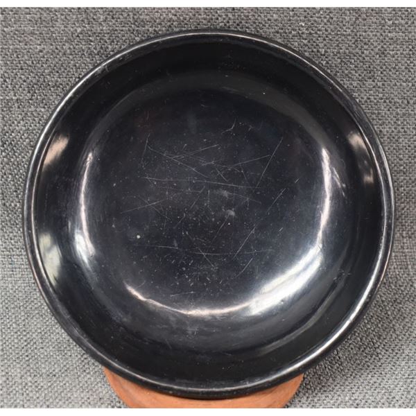 SAN ILDEFONSO POTTERY PLATE (MARIE & SANTANA MARTINEZ)