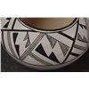 Image 8 : ACOMA POTTERY BOWL (DOLORES LEWIS)