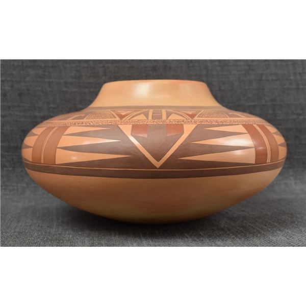 ZUNI POTTERY JAR (JOCELYN QUAM NAMINGHA)